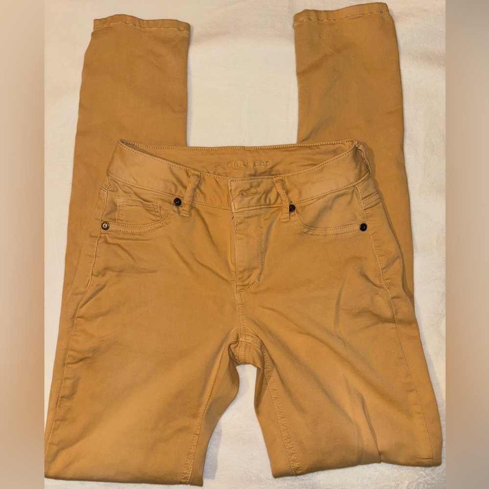 Beige skinny stretchy jeans